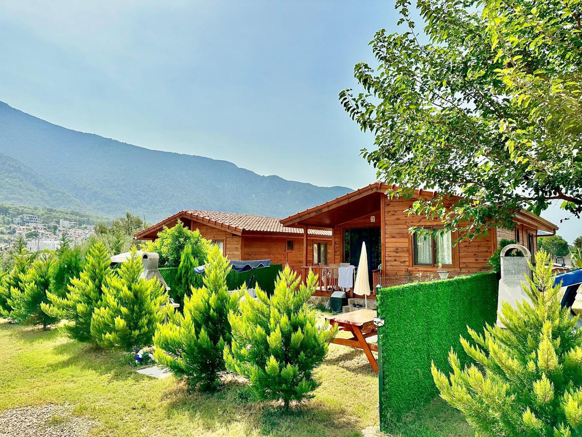 Hurmalik Apart Evleri-Very Close To The Sea Large Garden Bungalow With Barbecue And Swing Karaoz Buitenkant foto